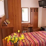 Hotel Angeles 3*