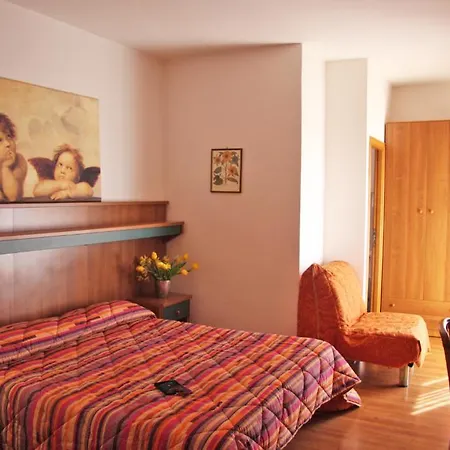 Hotel Angeles 3*